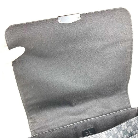 LOUIS VUITTON N40350 Damier Graphite District MM NV2 Messenger Shoulder Bag - Picture 10 of 15